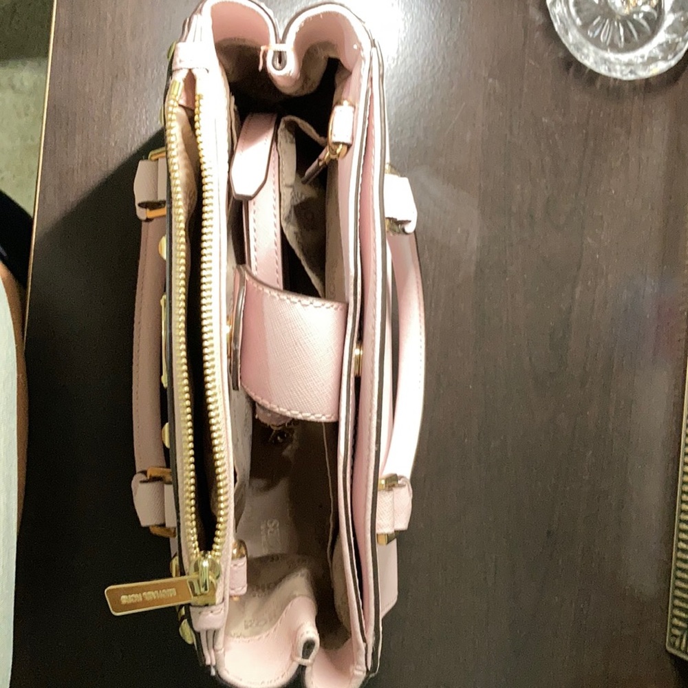 Michael Kors Handbag - Picture 3 of 3